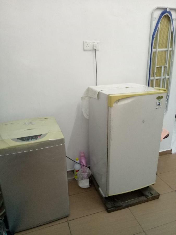 Aiman Homestay Marang Esterno foto